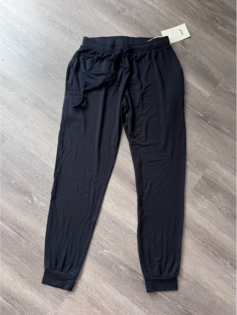 Kyte Women’s Black jogger pants